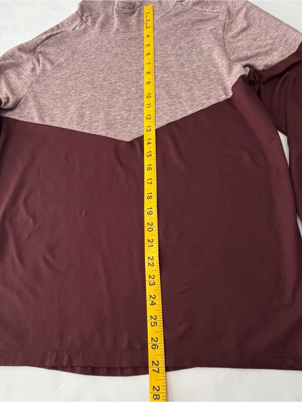Nike Running Division Men's Hoodie Long Sleeve Maroon Gray Chevron Medium - Picture 3 of 9